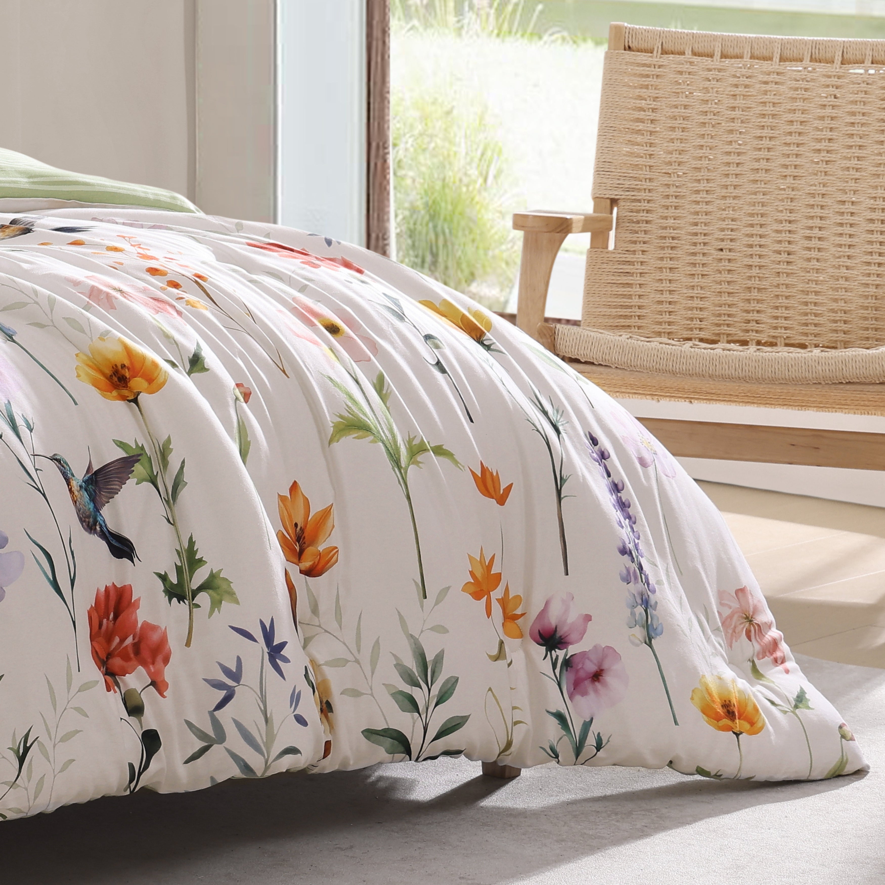 Bebejan Fresh Cut Flowers 5 Piece Reversible Comforter Set