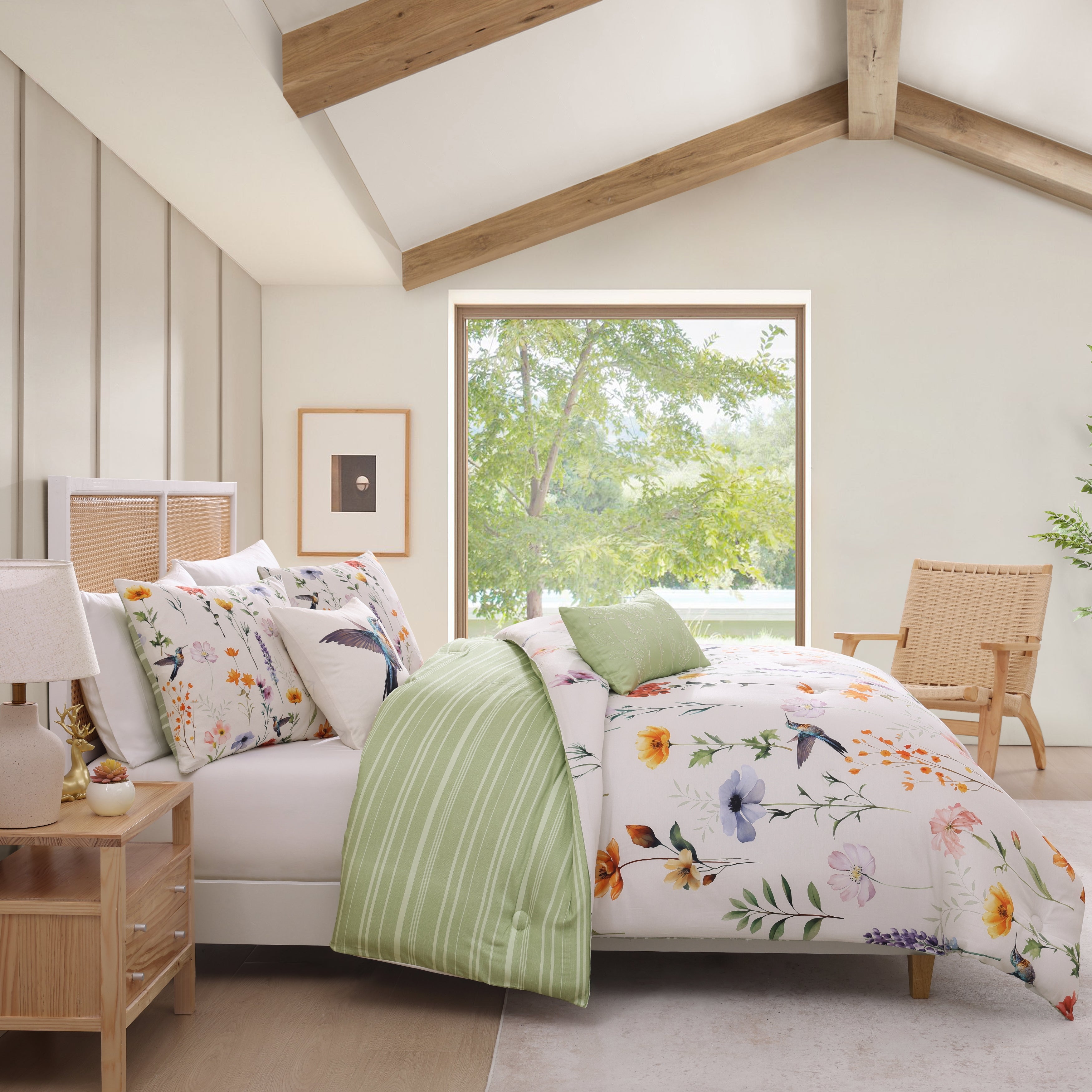 Bebejan Fresh Cut Flowers 5 Piece Reversible Comforter Set