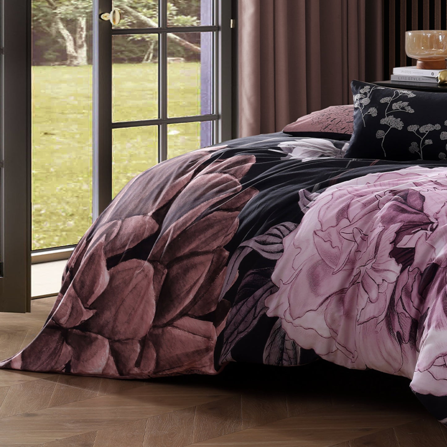 Bebejan Midnight Meadow 5 Piece Reversible Comforter Set